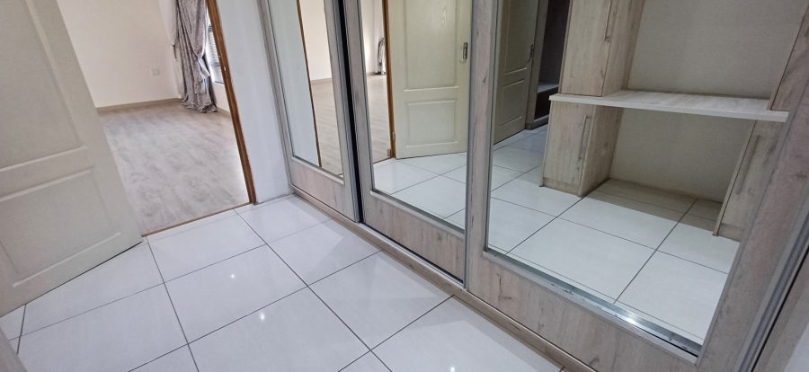 5 Bedroom Property for Sale in Panorama Free State